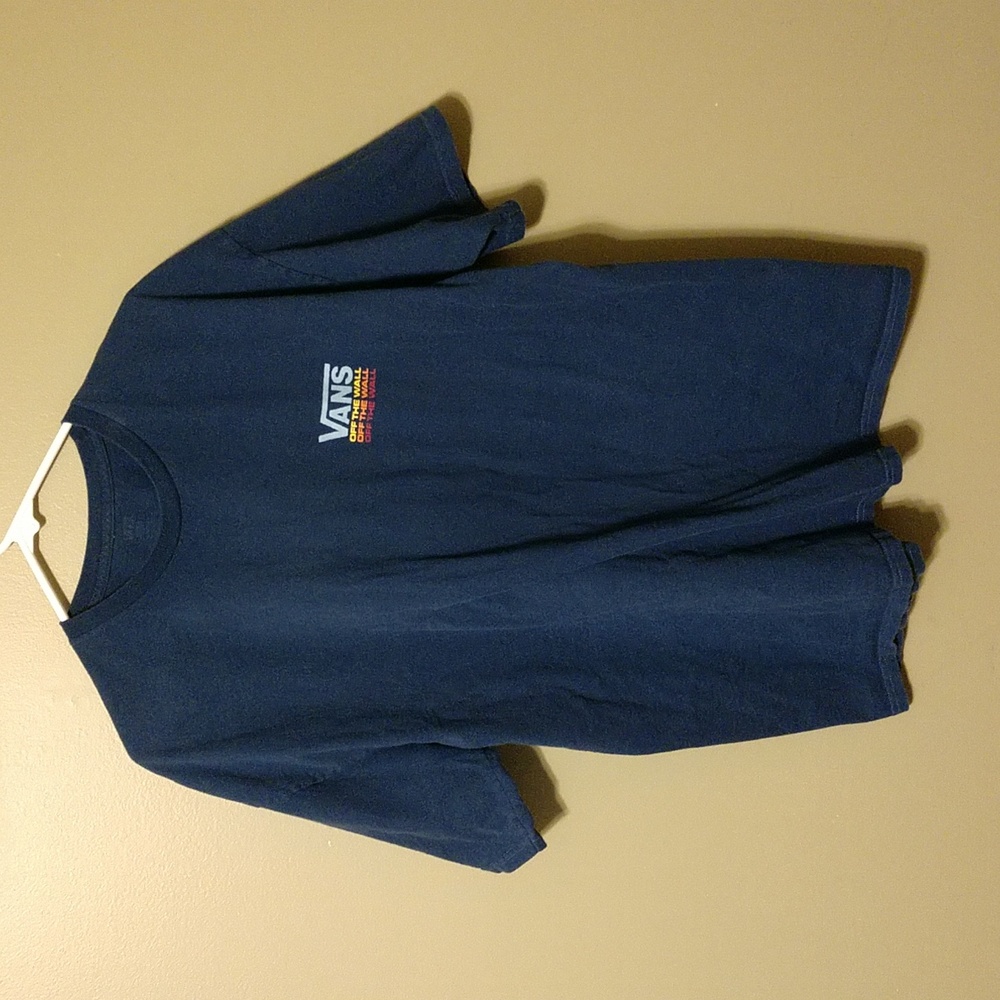 Vans t shirt men's size XL.